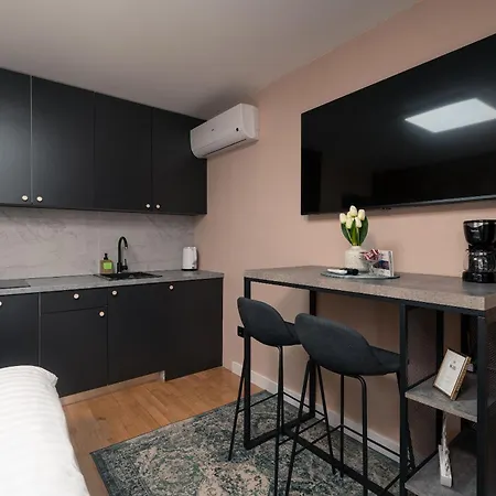 Apartment Sapphire With Free Private Parking