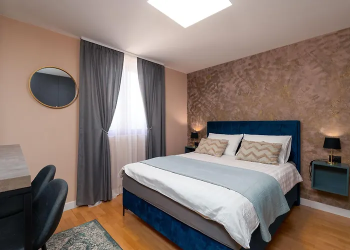 Sapphire With Free Private Parking Apartamento *